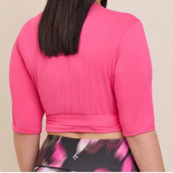 Torrid 5X Crop Short Sleeve Wrap Tee - Super Soft Jersey - Picture 4 of 6